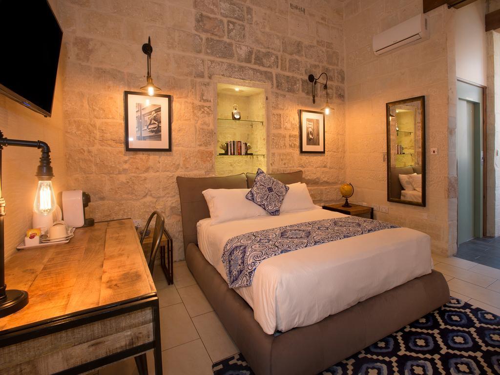 Julesy'S Bnb Cospicua Extérieur photo