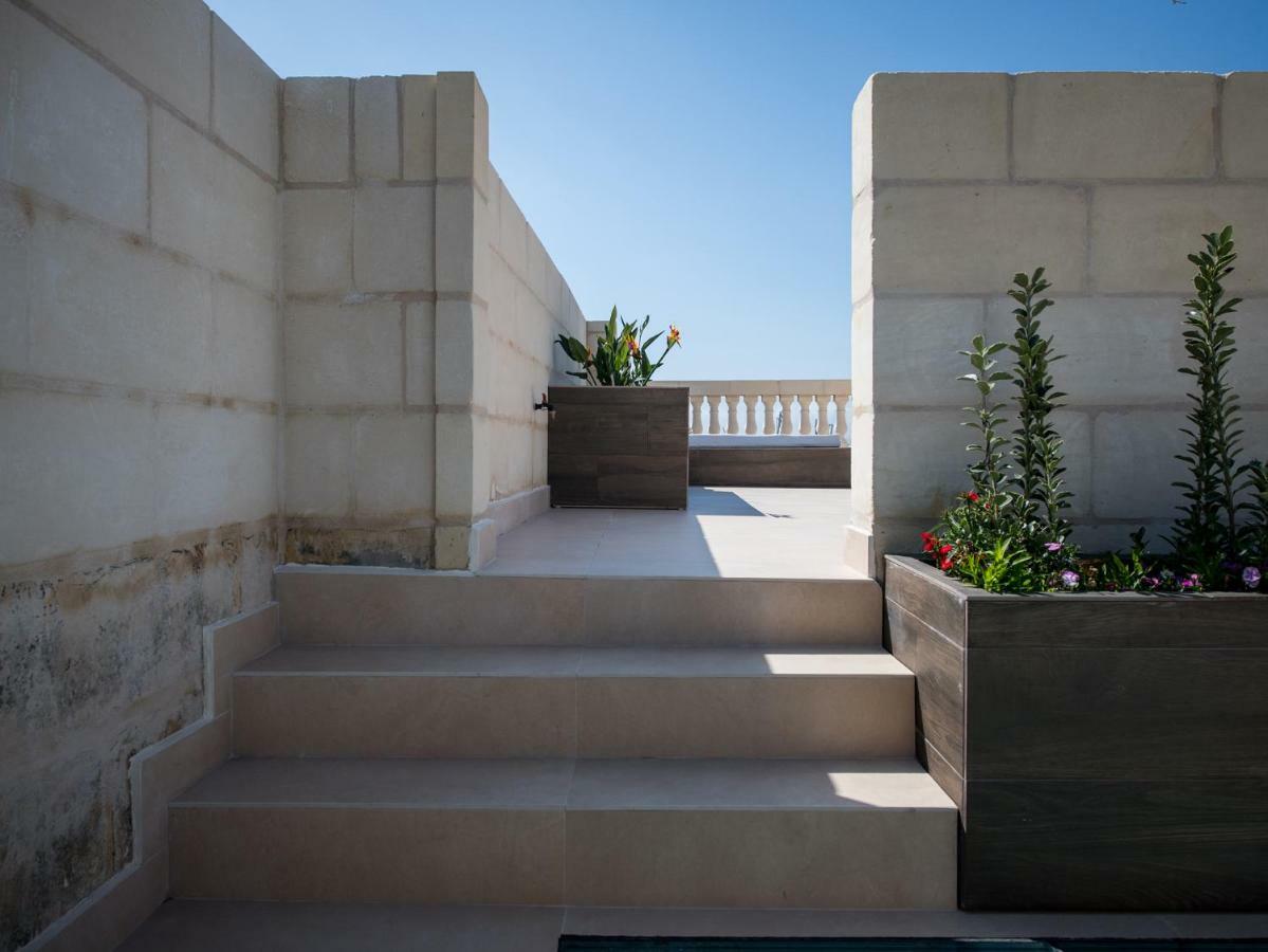 Julesy'S Bnb Cospicua Extérieur photo