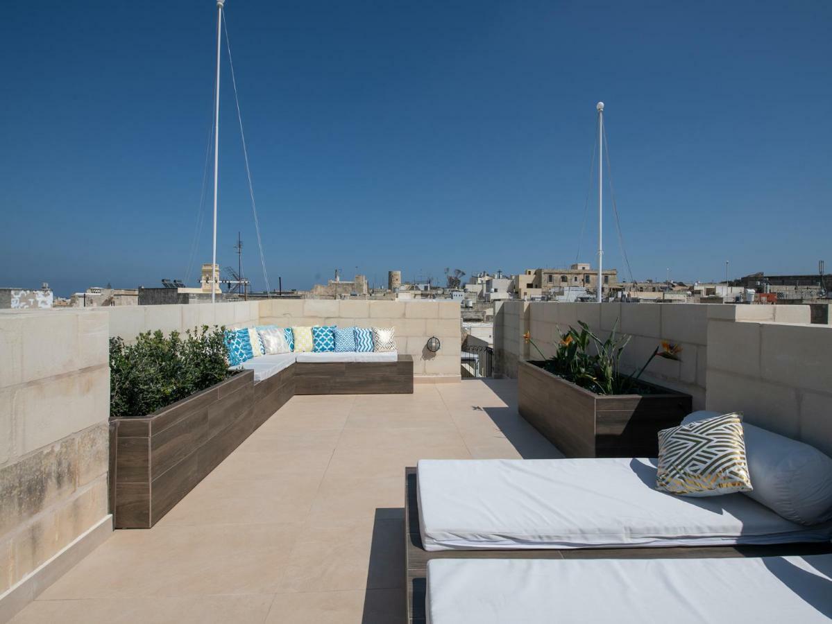 Julesy'S Bnb Cospicua Extérieur photo